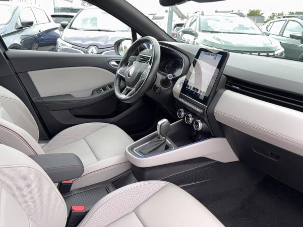 Vente en ligne Renault Clio 5 Clio TCe 130 EDC FAP au prix de 18 590 €