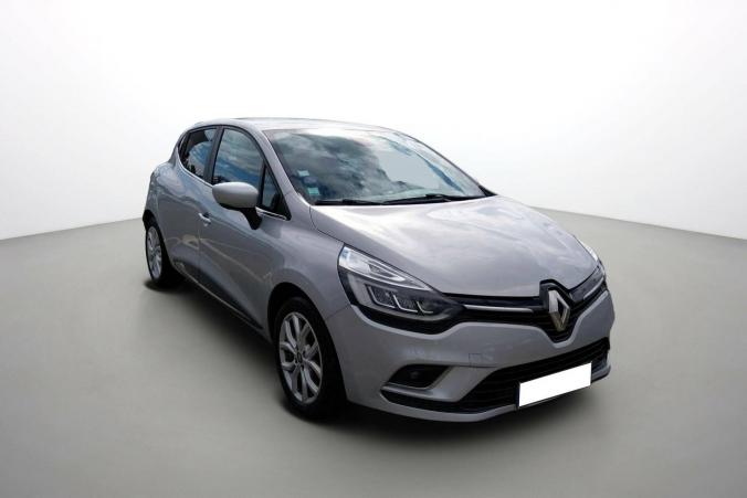 Vente en ligne Renault Clio 4 Clio TCe 90 E6C au prix de 9 990 €