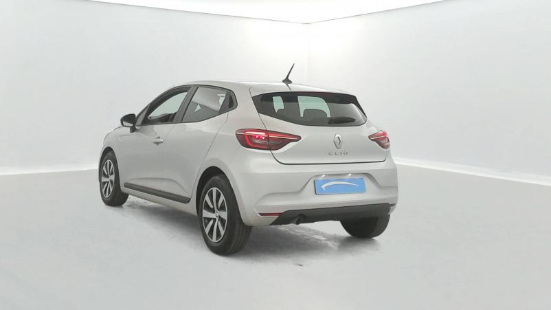 Vente en ligne Renault Clio 5 Clio TCe 90 au prix de 15 470 €