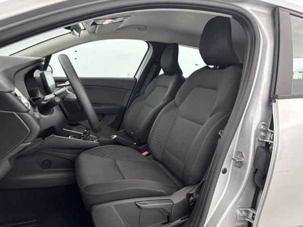 Vente en ligne Renault Clio 5 Clio TCe 90 au prix de 15 670 €