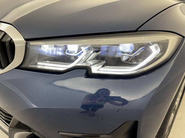 Vente en ligne Bmw Série 3 320i 184 ch BVA8 au prix de 28 990 €