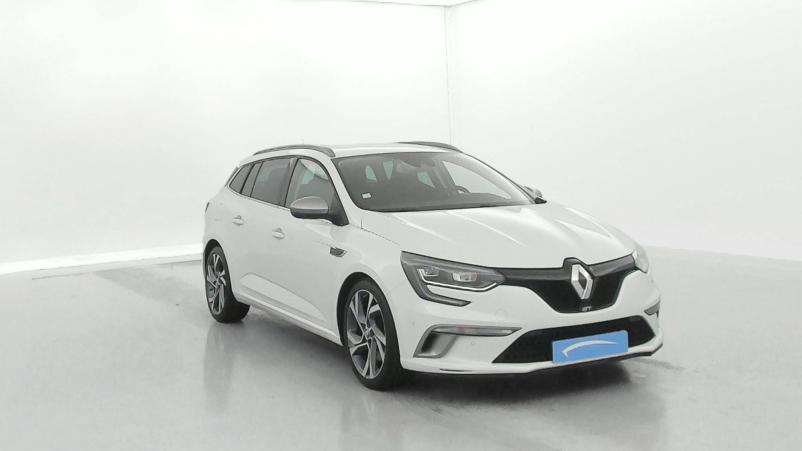 Vente en ligne Renault Megane 4 Estate Mégane IV Estate dCi 165 Energy EDC au prix de 18 990 €