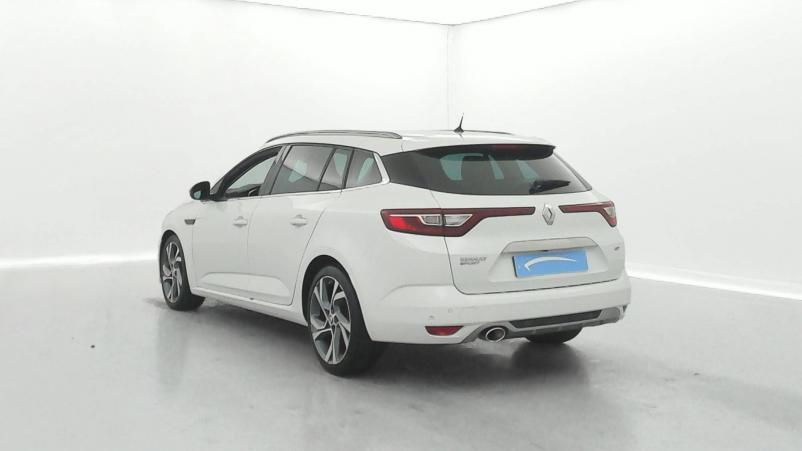 Vente en ligne Renault Megane 4 Estate Mégane IV Estate dCi 165 Energy EDC au prix de 18 990 €