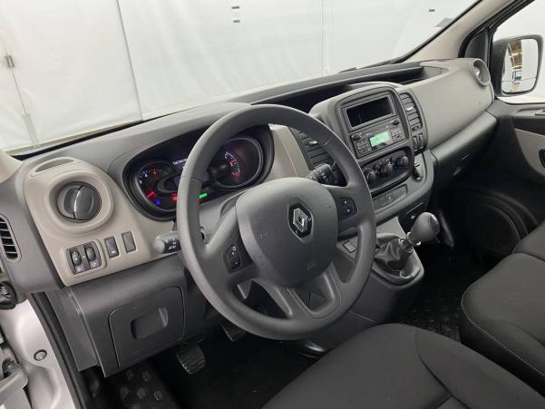 Vente en ligne Renault Trafic 3 Combi  L1 dCi 125 Energy au prix de 29 990 €