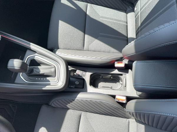 Vente en ligne Renault Clio 5 Clio E-Tech full hybrid 145 GSR2 au prix de 27 200 €