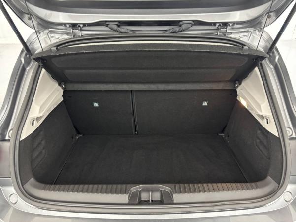 Vente en ligne Renault Clio 5 Clio TCe 90 X-Tronic au prix de 16 990 €