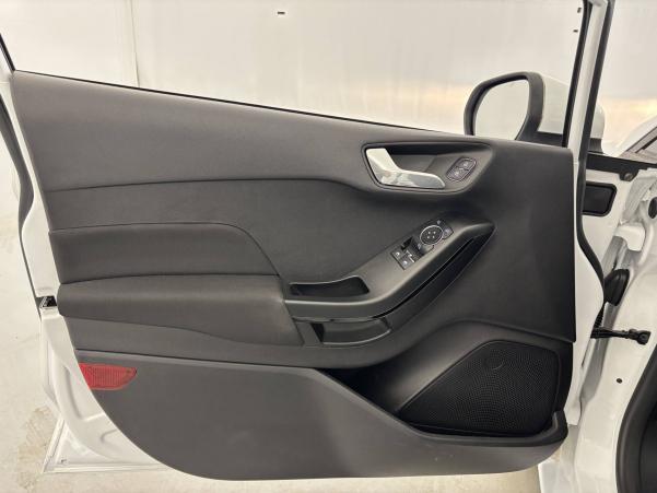 Vente en ligne Ford Fiesta  1.0 EcoBoost 100 ch S&S BVM6 au prix de 10 670 €