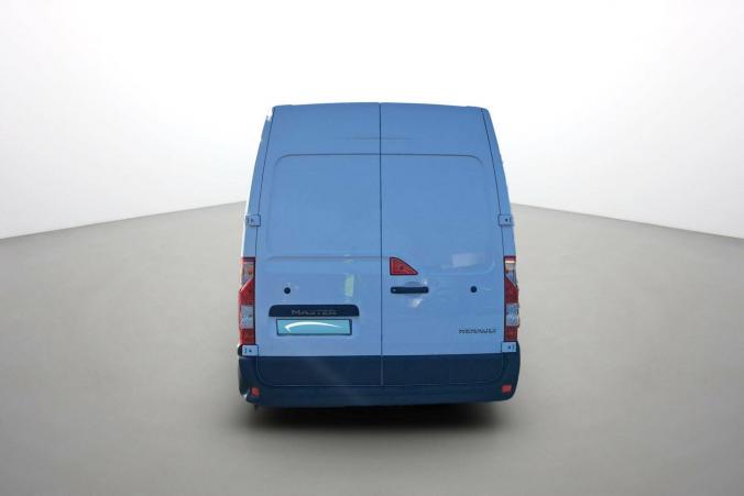 Vente en ligne Renault Master 3 Fourgon MASTER FGN TRAC F3300 L2H2 BLUE DCI 135 au prix de 24 490 €