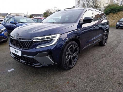 Renault Espace Espace E-Tech hybrid 200 occasion de 2024 en vente à Vannes