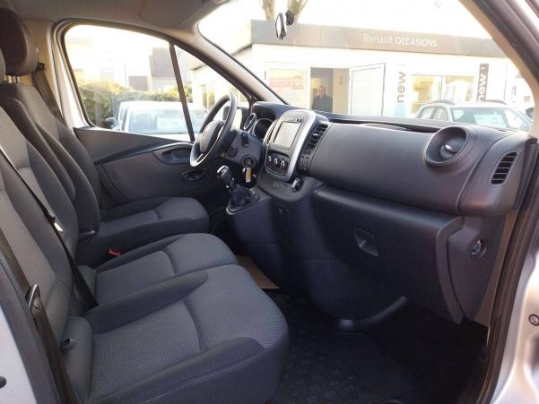 Vente en ligne Renault Trafic  L2 dCi 120 S&S au prix de 23 990 €