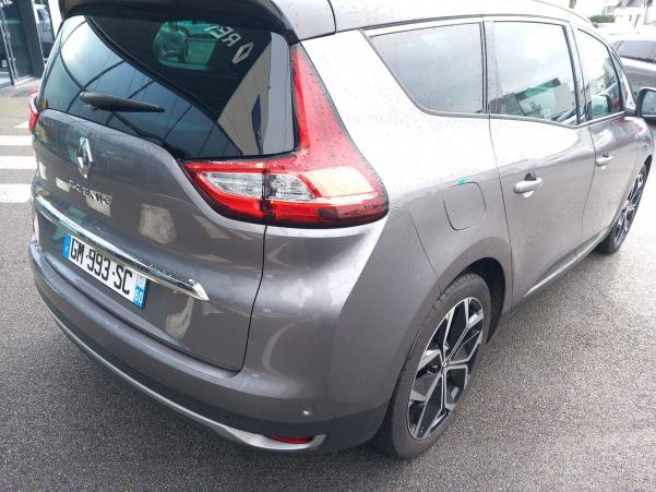 Vente en ligne Renault Grand Scenic 4 Grand Scenic TCe 140 EDC au prix de 26 990 €