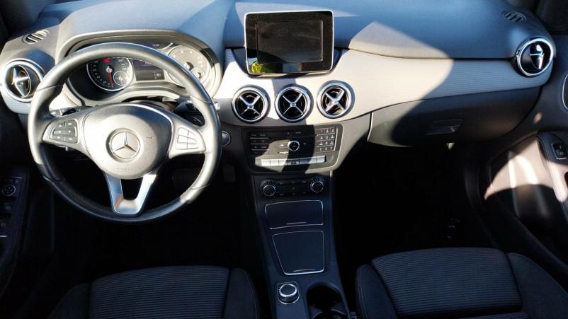 Vente en ligne Mercedes Classe B  180 7-G DCT au prix de 18 490 €