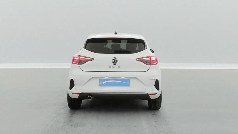 Vente en ligne Renault Clio 5 Clio TCe 90 au prix de 18 590 €