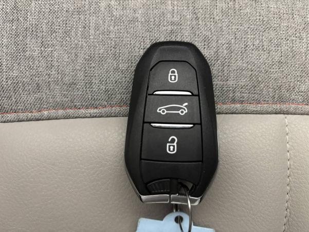 Vente en ligne Citroën C5 Aircross  BlueHDi 130 S&S BVM6 au prix de 19 990 €