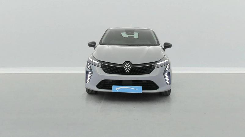 Vente en ligne Renault Clio 5 Clio TCe 90 au prix de 17 190 €