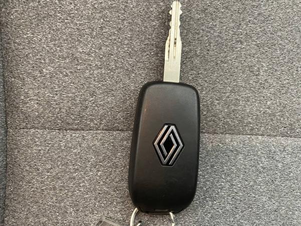 Vente en ligne Renault Clio 5 Clio TCe 90 au prix de 17 190 €
