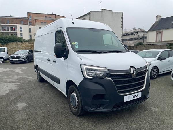 Vente en ligne Renault Master Fourgon MASTER FGN TRAC F3300 L2H2 BLUE DCI 135 au prix de 22 470 €