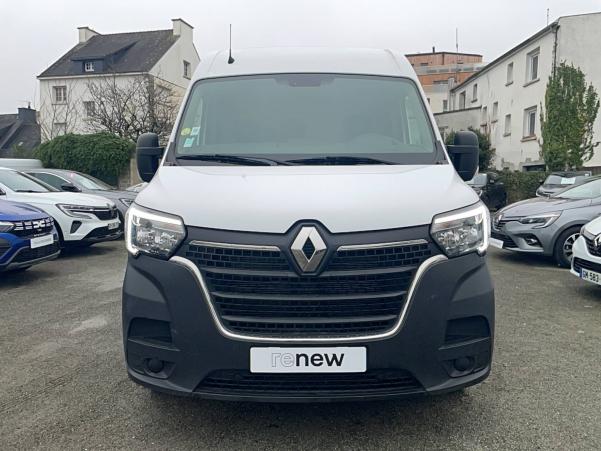 Vente en ligne Renault Master Fourgon MASTER FGN TRAC F3300 L2H2 BLUE DCI 135 au prix de 22 470 €