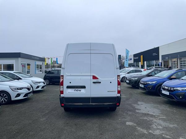 Vente en ligne Renault Master Fourgon MASTER FGN TRAC F3300 L2H2 BLUE DCI 135 au prix de 22 470 €
