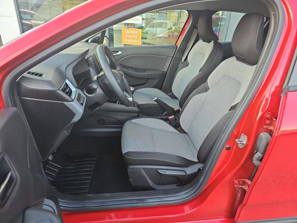 Vente en ligne Renault Clio 5 Clio dCi 100 au prix de 18 970 €