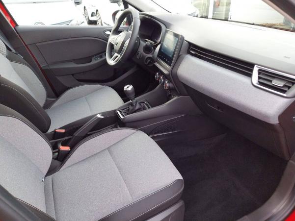 Vente en ligne Renault Clio 5 Clio dCi 100 au prix de 18 970 €