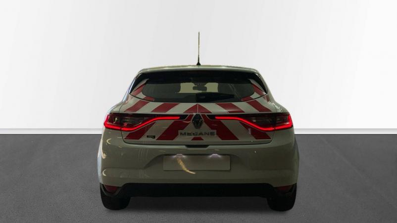 Vente en ligne Renault Megane 4 Mégane IV Berline Blue dCi 95 au prix de 16 490 €