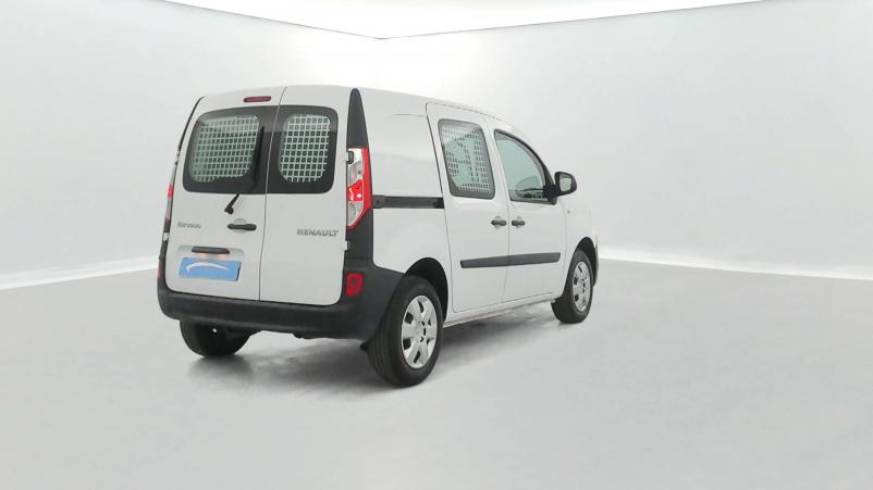 Vente en ligne Renault Kangoo Express  1.5 DCI 90 E6 au prix de 13 270 €