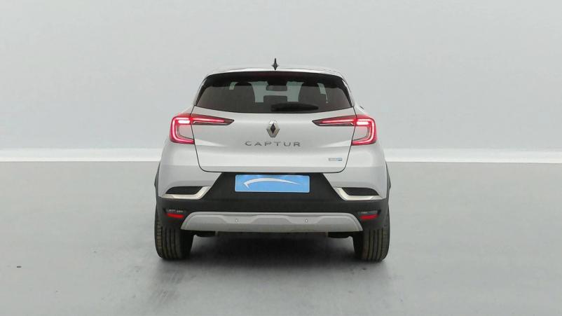 Vente en ligne Renault Captur  E-Tech Plug-in 160 - 21 au prix de 21 870 €