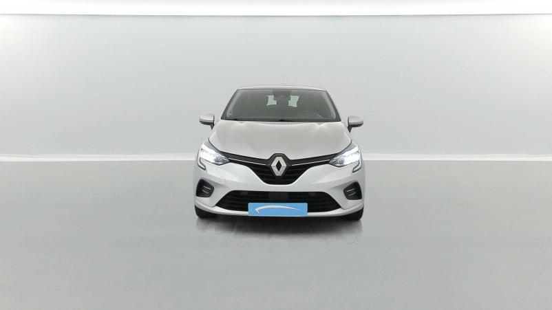 Vente en ligne Renault Clio 5 Clio E-Tech 140 - 21N au prix de 16 870 €