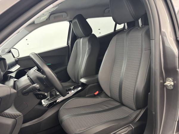 Vente en ligne Peugeot 2008  PureTech 130 S&S BVM6 au prix de 13 950 €