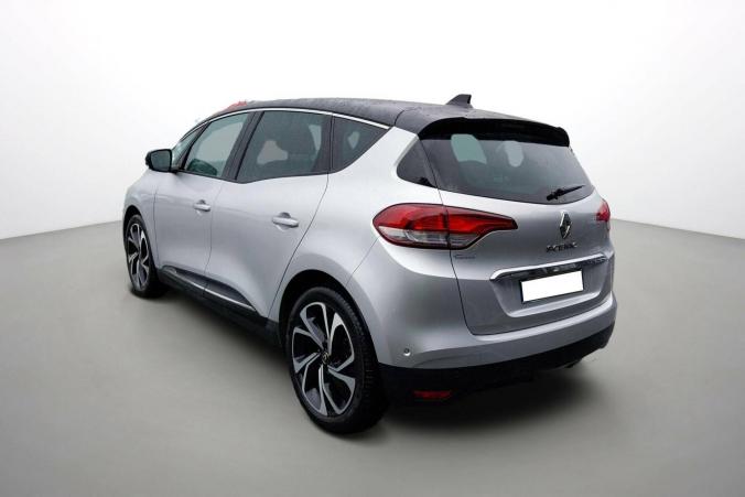 Vente en ligne Renault Scenic 4 Scenic Blue dCi 120 au prix de 17 990 €