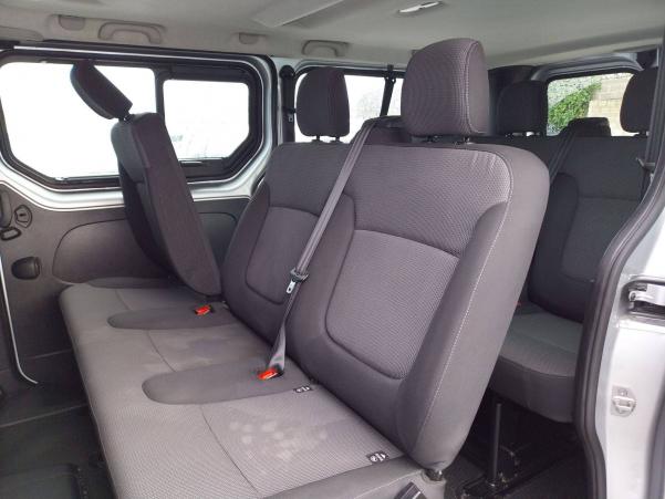 Vente en ligne Renault Trafic  L2 dCi 120 S&S au prix de 23 990 €