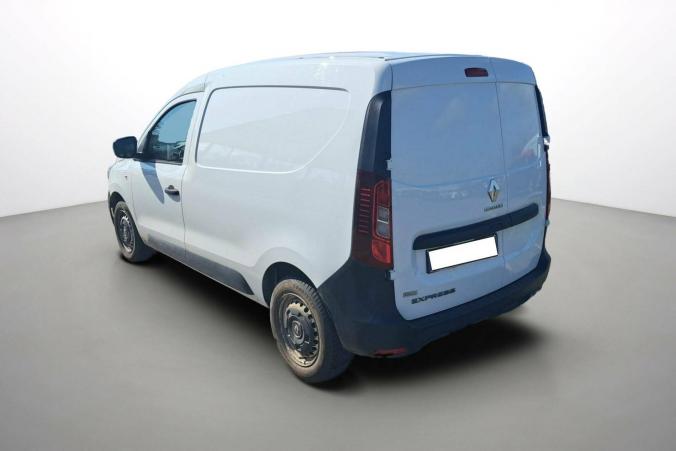 Vente en ligne Renault Express Van  BLUE DCI 95 au prix de 13 990 €