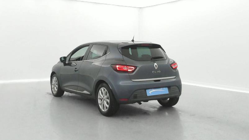 Vente en ligne Renault Clio 4 Clio TCe 90 Energy au prix de 11 490 €