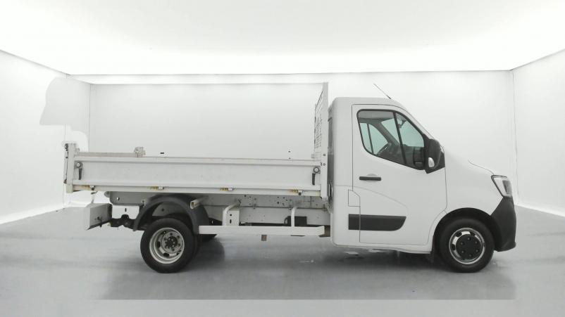 Vente en ligne Renault Master 3 Châssis Cabine MASTER CC PROP RJ3500 PAF AR COURT L2 DCI 130 au prix de 27 990 €