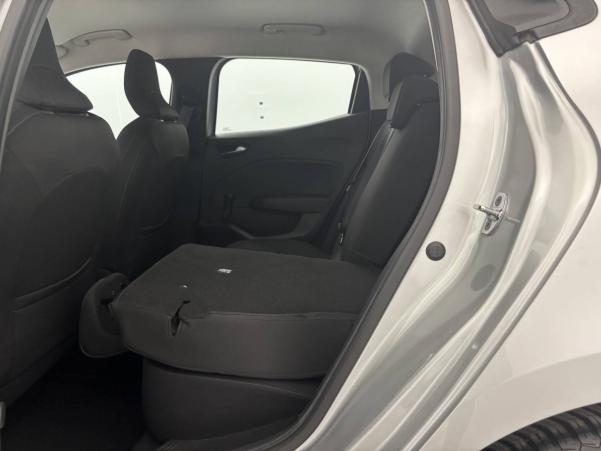 Vente en ligne Renault Clio 5 Clio Blue dCi 85 au prix de 10 970 €