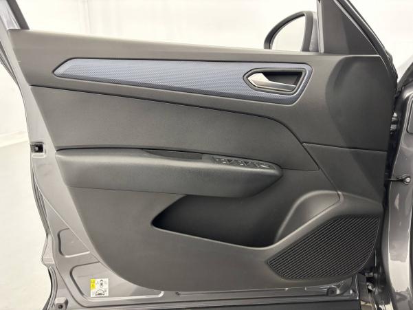 Vente en ligne Renault Arkana  mild hybrid 140 EDC FAP - 22 au prix de 18 970 €