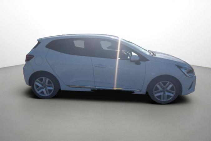 Vente en ligne Renault Clio 5 Clio Blue dCi 85 au prix de 12 590 €