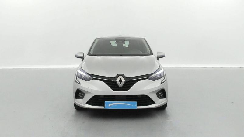 Vente en ligne Renault Clio 5 Clio E-Tech 140 - 21N au prix de 17 490 €