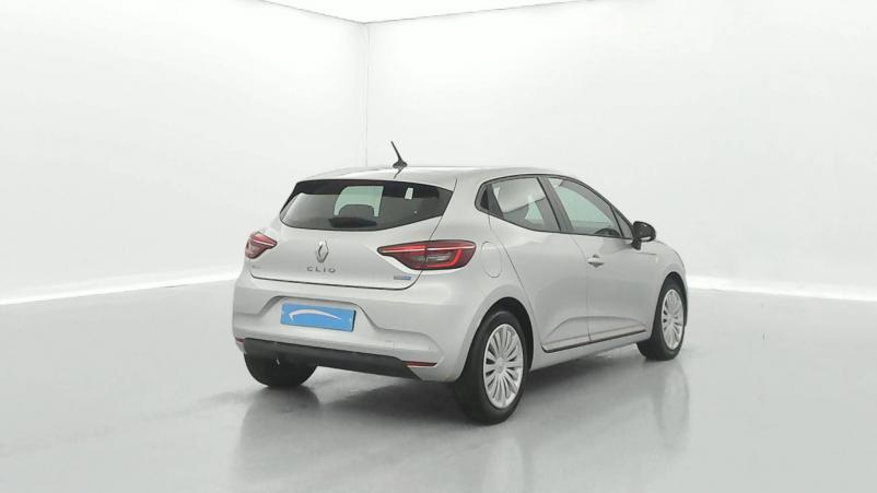 Vente en ligne Renault Clio 5 Clio E-Tech 140 - 21N au prix de 17 490 €