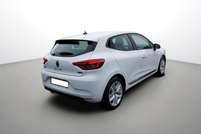 Vente en ligne Renault Clio 5 Clio E-Tech 140 - 21N au prix de 17 990 €