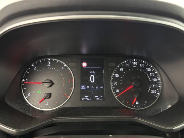 Vente en ligne Renault Clio 5 Clio Blue dCi 85 au prix de 12 870 €