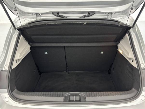 Vente en ligne Renault Clio 5 Clio Blue dCi 85 au prix de 12 870 €