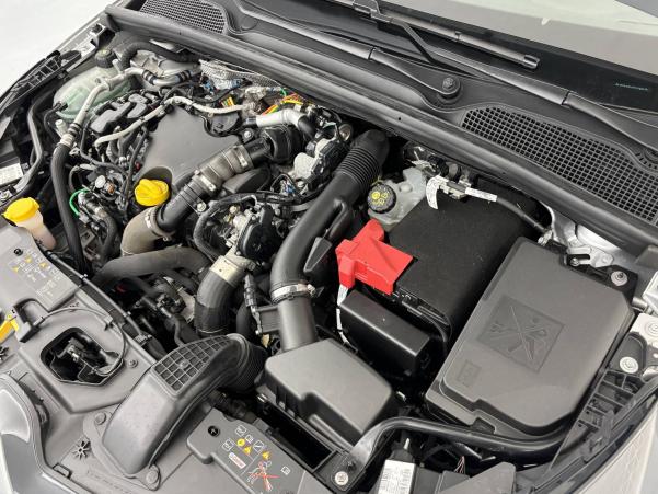 Vente en ligne Renault Clio 5 Clio Blue dCi 85 au prix de 12 870 €