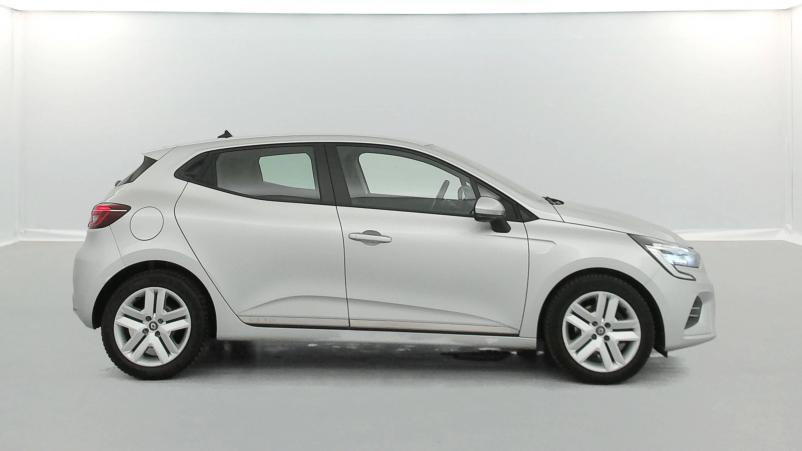 Vente en ligne Renault Clio 5 Clio Blue dCi 85 au prix de 12 870 €