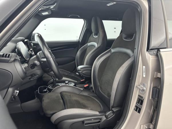 Vente en ligne Mini Hatch Hatch 5 Portes Cooper S 178 ch DKG7 au prix de 24 970 €