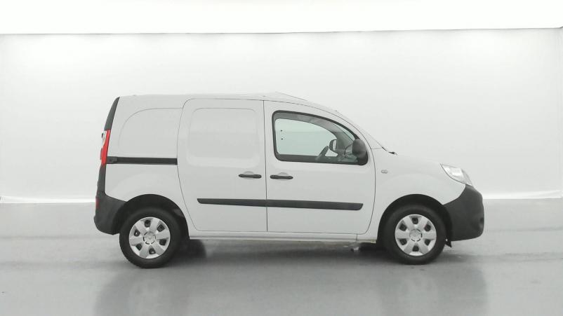 Vente en ligne Renault Kangoo Express  1.5 DCI 90 E6 au prix de 12 490 €