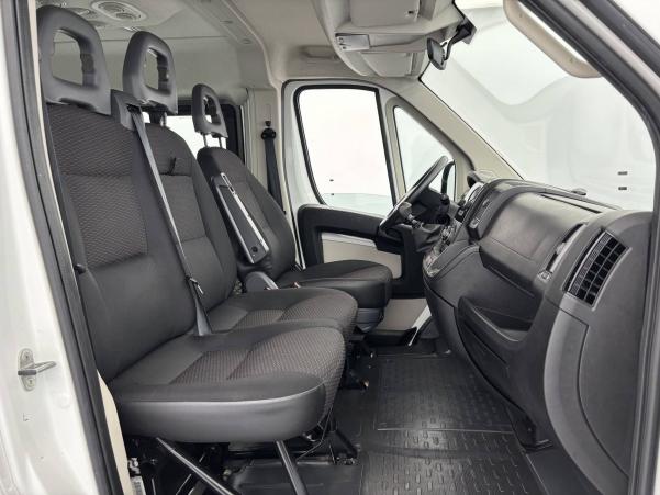 Vente en ligne Peugeot Boxer Boxer 330 L1H1 2.0 BlueHDi 110 au prix de 18 990 €