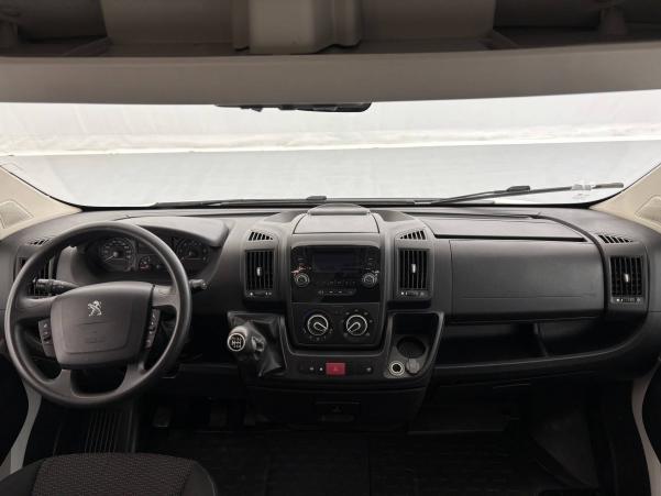 Vente en ligne Peugeot Boxer Boxer 330 L1H1 2.0 BlueHDi 110 au prix de 18 990 €