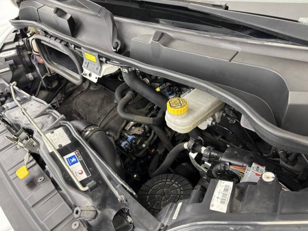 Vente en ligne Peugeot Boxer Boxer 330 L1H1 2.0 BlueHDi 110 au prix de 18 990 €